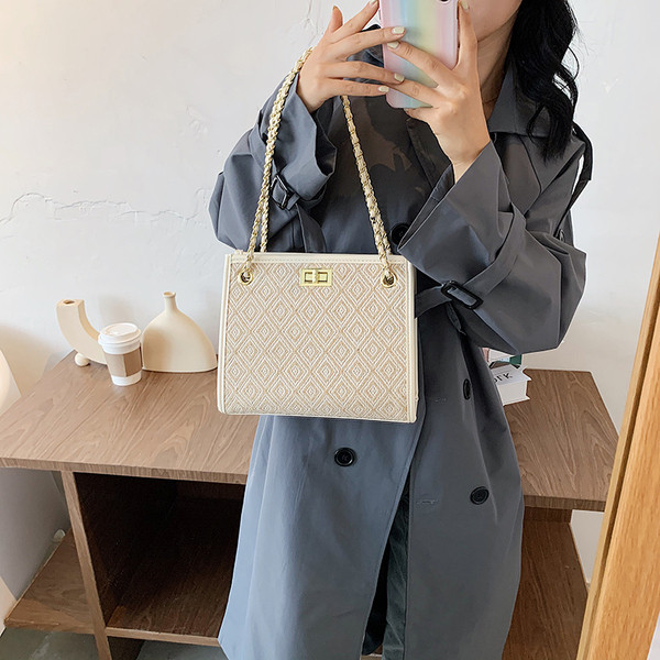 Stílusos női táska öko bőrből