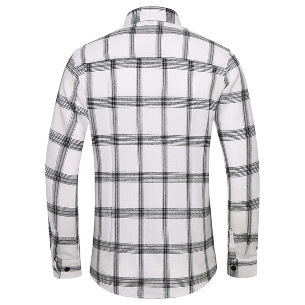 Languoti vyriški marškiniai ilgomis rankovėmis ir sagomis