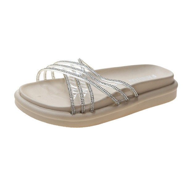 Moteriškos šlepetės aukštu padu ir akmenukais