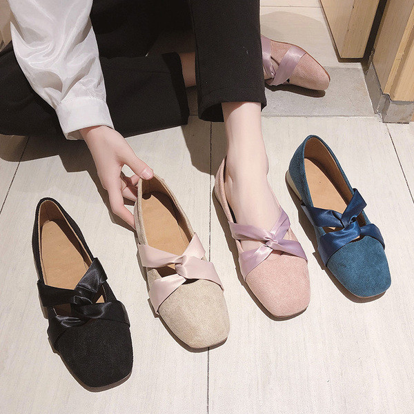 Lameda talla ja satiinpaeltega naiste vabaajajalatsid