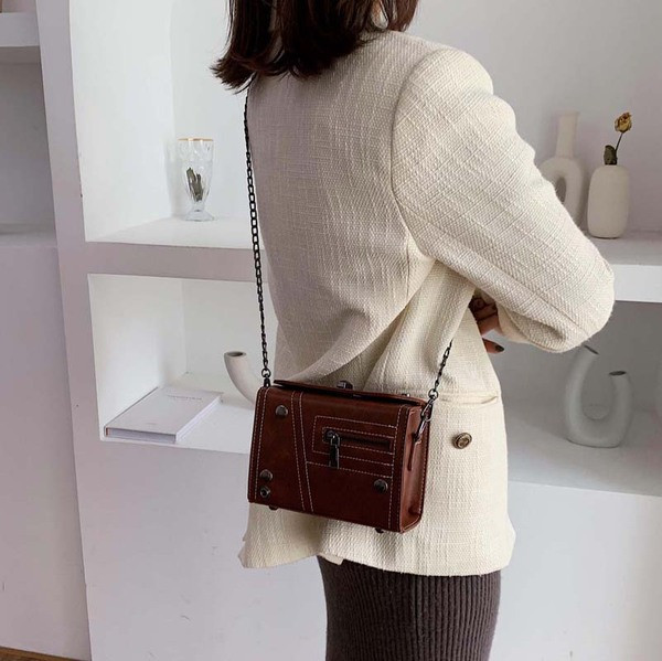 Eko bőrből készült alkalmi női táska cipzárral