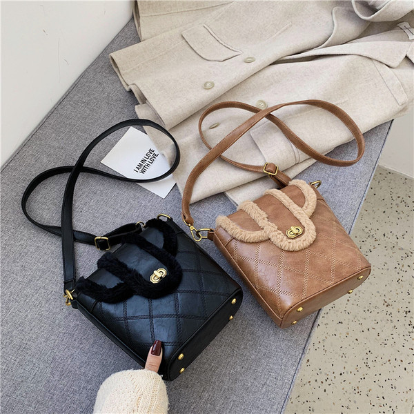 Elegáns női válltáska eko bőrből