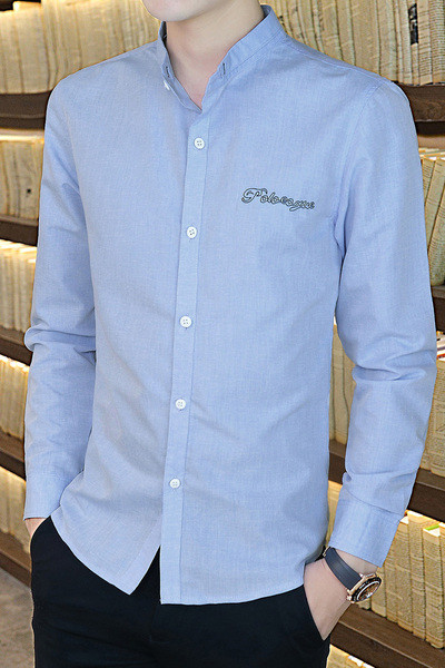 Tikandite ja pikkade varrukatega meeste särk