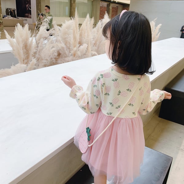 Modern, hosszú ujjú, tüll gyerekruha