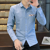 Stilingi vyriški marškiniai ilgomis rankovėmis ir gėlių motyvais