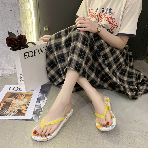 Alkalmi női papucsok strandra