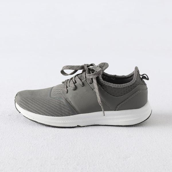 Naujas laisvalaikio tekstilinių kedų modelis