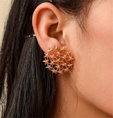 Kerek női fülbevaló csillagokkal