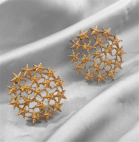 Kerek női fülbevaló csillagokkal