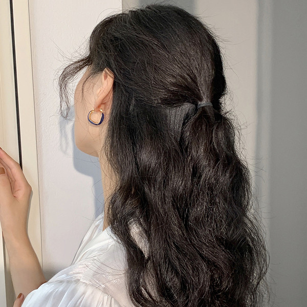 Kék női fülbevaló kerek formában