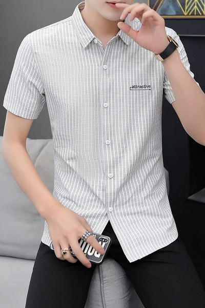 Modern férfi ing hímzéssel és rövid ujjal