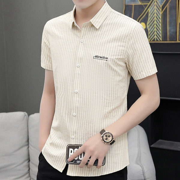 Modern férfi ing hímzéssel és rövid ujjal