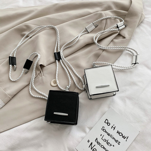 Napi női mini válltáska