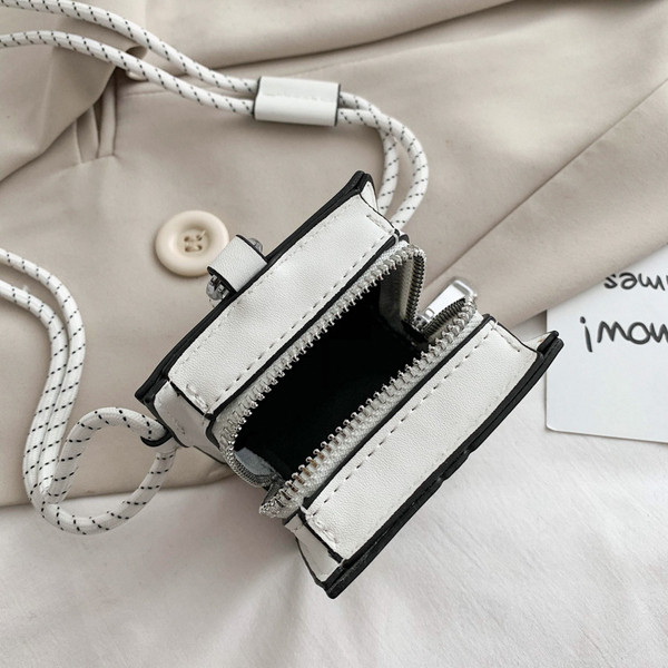 Napi női mini válltáska