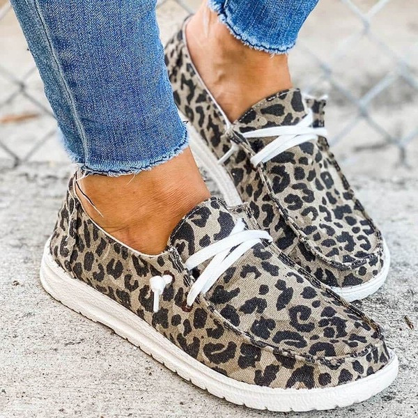 Alkalmi textil tornacipő fűzővel - nagy méretben