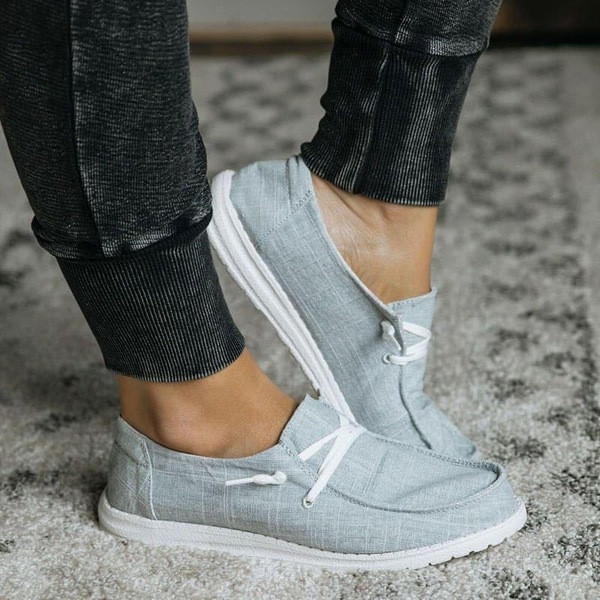 Alkalmi textil tornacipő fűzővel - nagy méretben