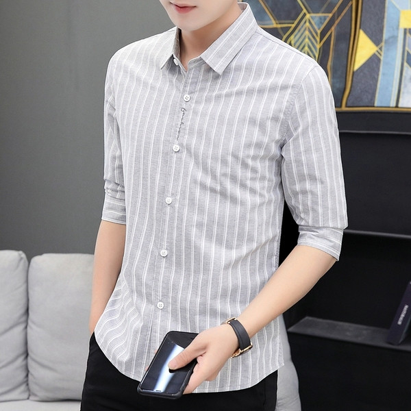 Aktuális férfi ing 3/4-es ujjal és klasszikus gallérral