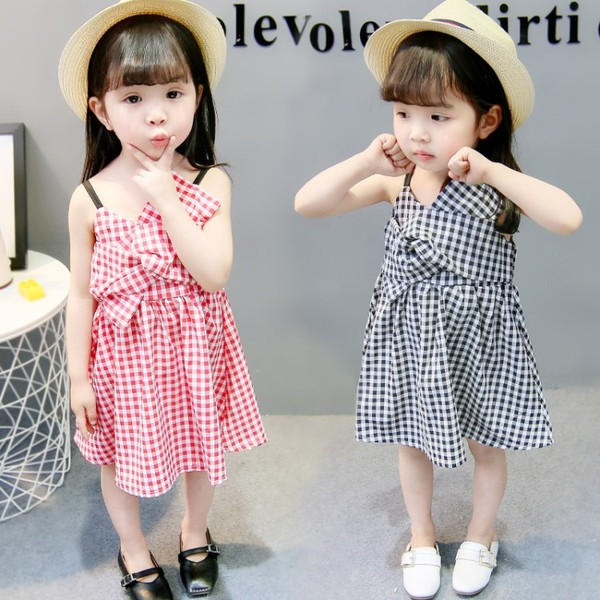 Modern kockás ruha lányoknak vékony pánttal