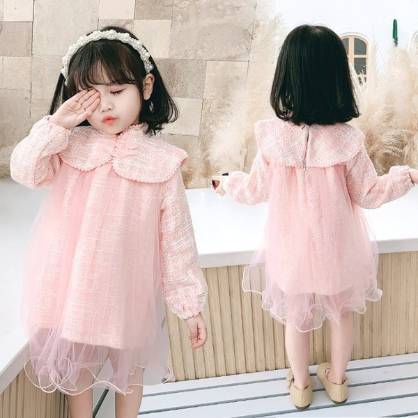 Stílusos gyerekruha lányoknak hosszú ujjal és tüllből