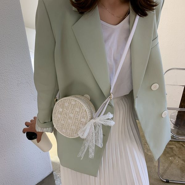 Aktuális női kerek válltáska