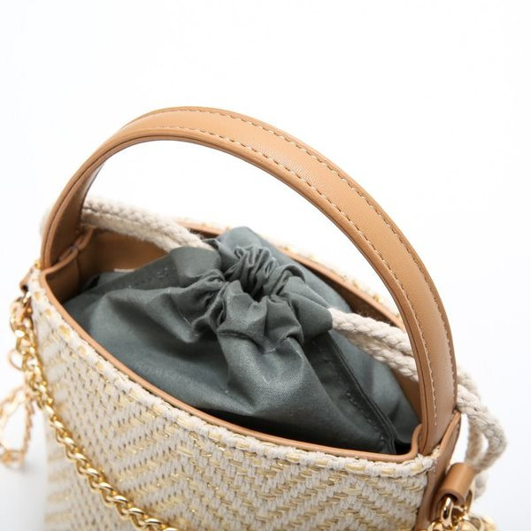 Stílusos női kerek kötött táska fém fogantyúval