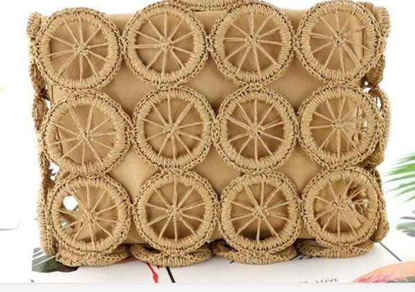 Stílusos női kötött táska kerek füllel