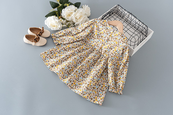 Modern, hosszú ujjú, virágmintás gyerekruha lányoknak