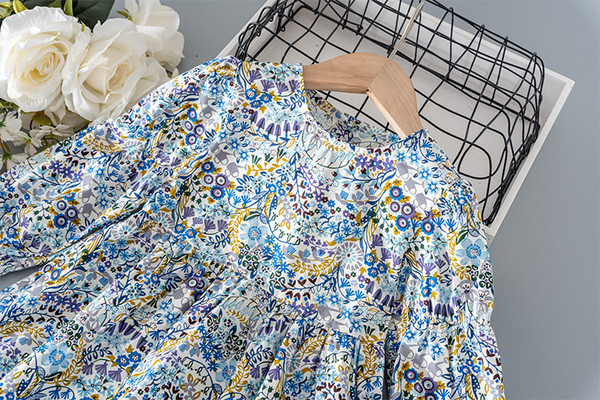 Testreszabott, hosszú ujjú, virágmintás gyerekruha lányoknak