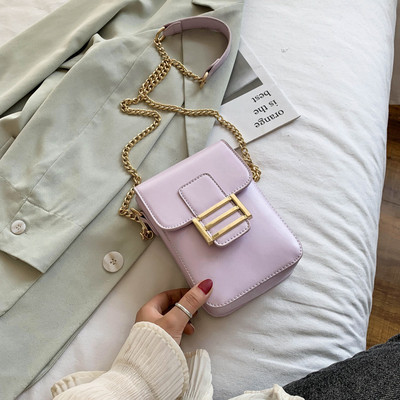 Aktuális női mini táska eco bőrből, csattal