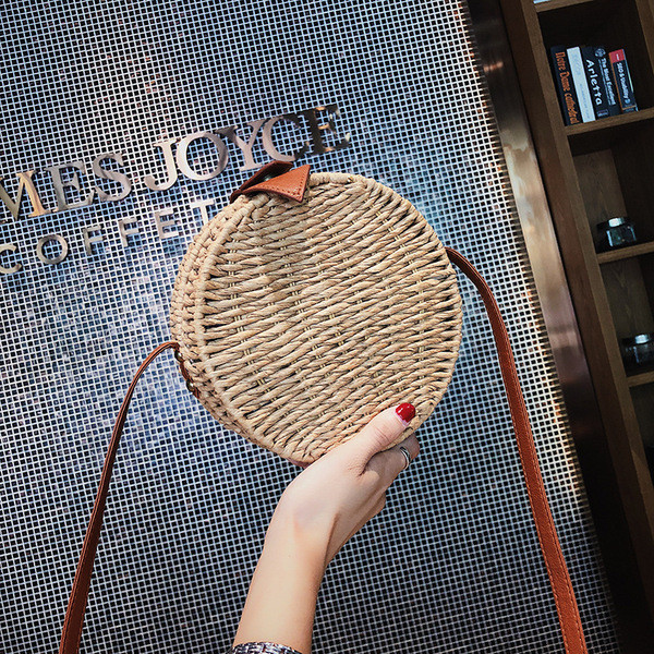 Alkalmi női kerek kötött válltáska