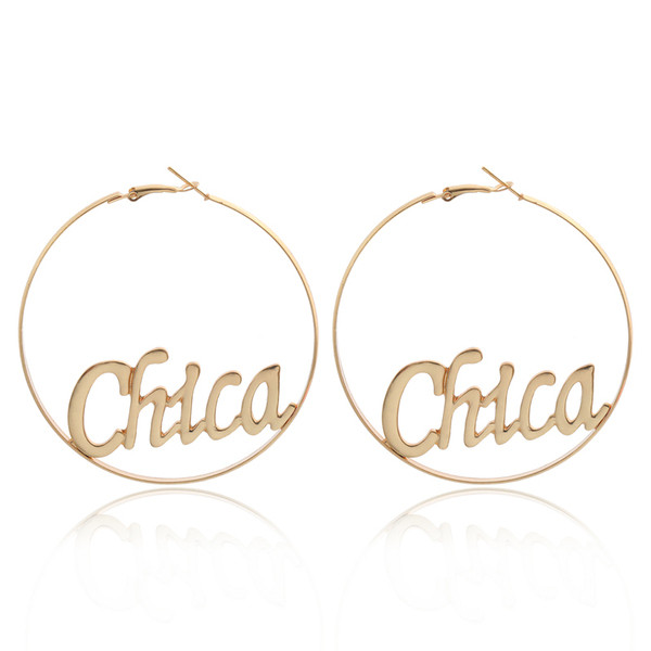 Kör alakú női fülbevaló, felirattal