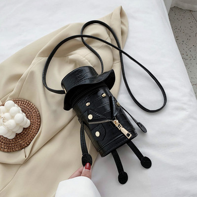 Modern női táska eko bőrből, fém elemekkel