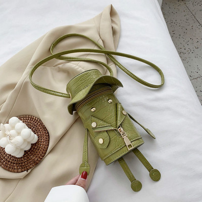 Modern női táska eko bőrből, fém elemekkel