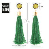 Modern hosszú fülbevaló bojttal