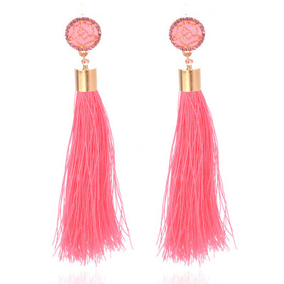 Modern hosszú fülbevaló bojttal