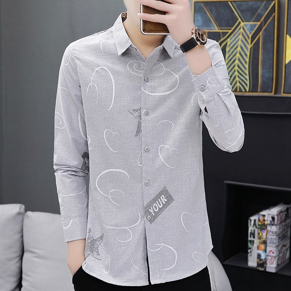 Moderna muška košulja dugih rukava i klasične kragne