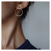 Kerek alakú női fülbevaló