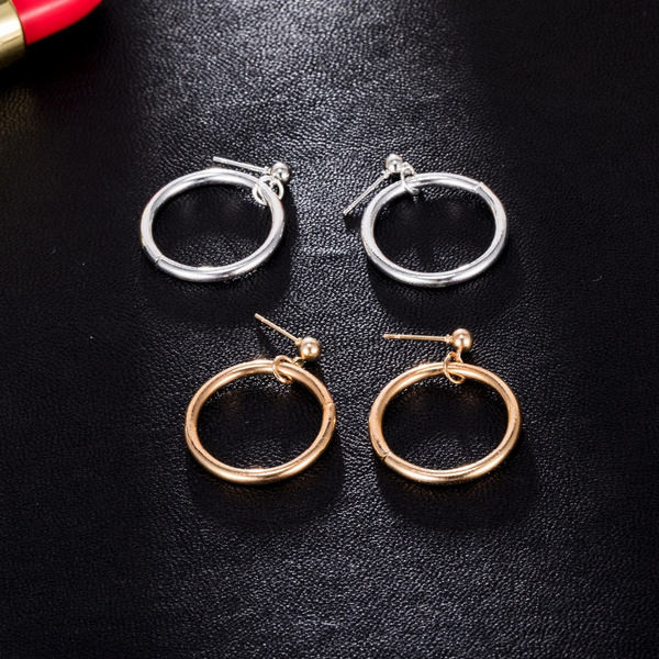 Kerek alakú női fülbevaló