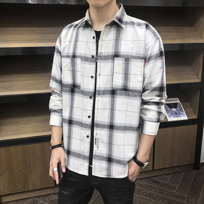 Muška karirana košulja s džepom i dugim rukavima