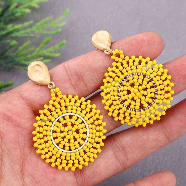 Alkalmi női fülbevaló kerek formában