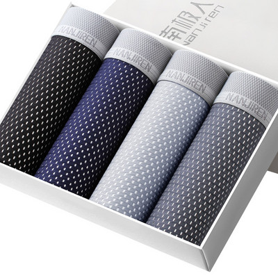 Vékony lélegző anyagból készült férfi boxer szett