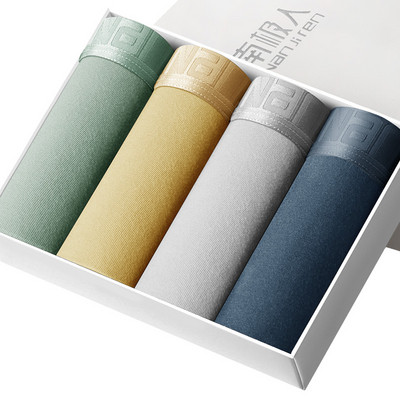 Vékony lélegző anyagból készült férfi boxer szett