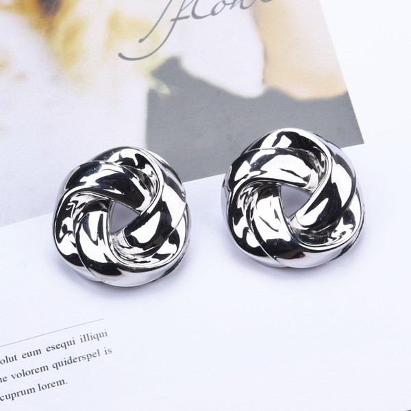 Cercei vintage din metal pentru femei