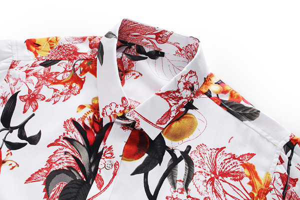 Stiilne lillemotiivide ja lühikeste varrukatega meeste särk