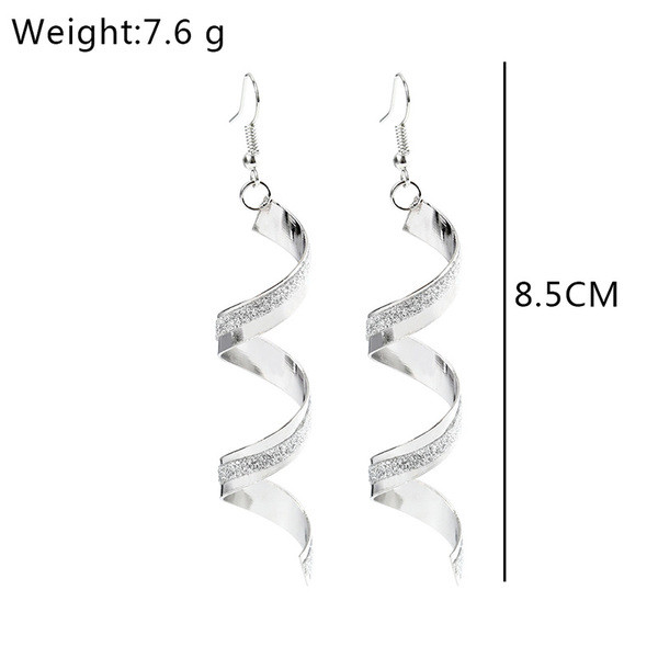 Spiraalikujulised naiste kõrvarõngad