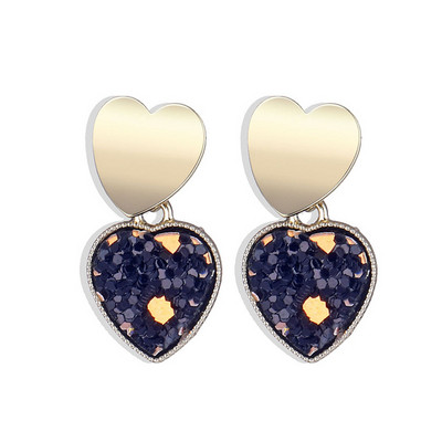 Modern női fülbevaló szív alakú flitterekkel