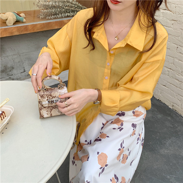 Moderni moteriška mini rankinė ant pečių