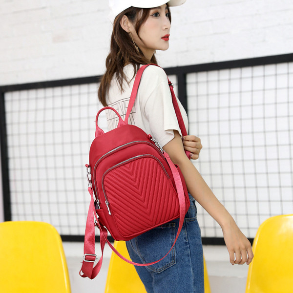 Női mindennapi hátizsák elülső zsebekkel