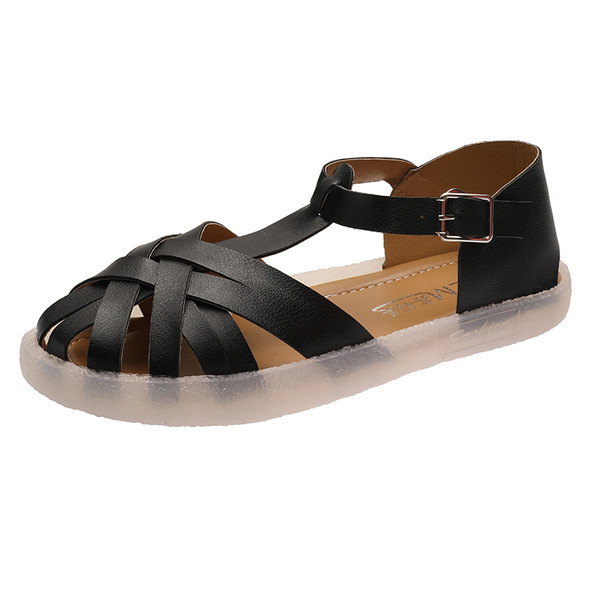 Odinės moteriškos rudeninės basutės lygiais padais