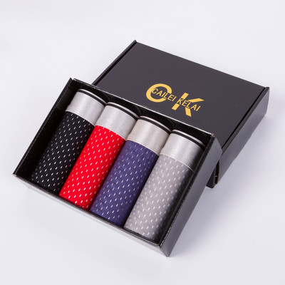 Légáteresztő anyagból készült 4 db boxer szett